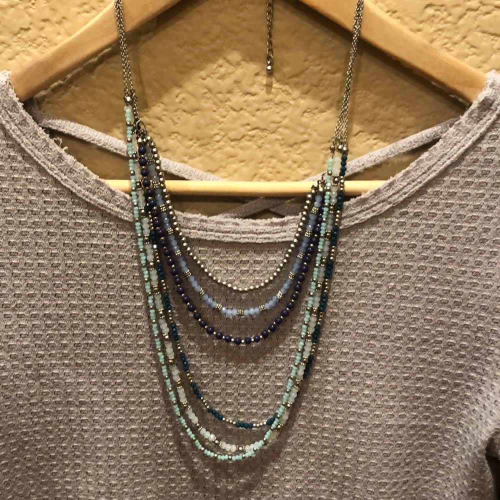 CHARMING CHARLIE Necklace Jewelry Elegant Women’s